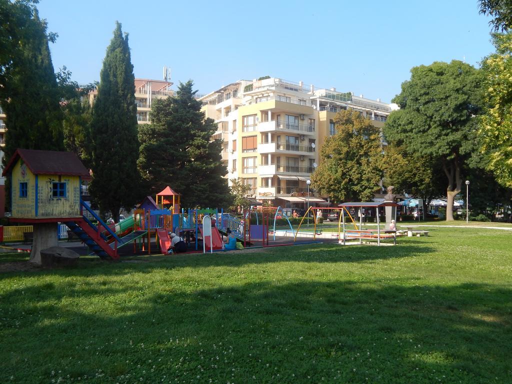Black Sea Panorama Apartment เนเซบาร์ ห้อง รูปภาพ