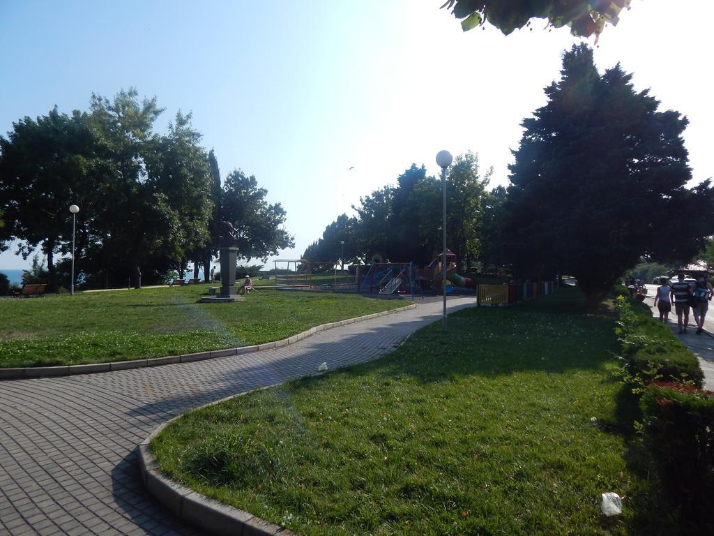 Black Sea Panorama Apartment เนเซบาร์ ห้อง รูปภาพ