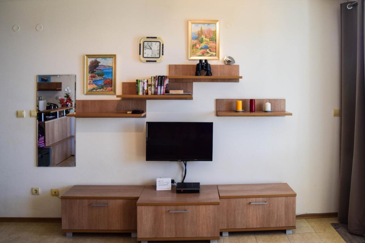 Black Sea Panorama Apartment เนเซบาร์ ภายนอก รูปภาพ