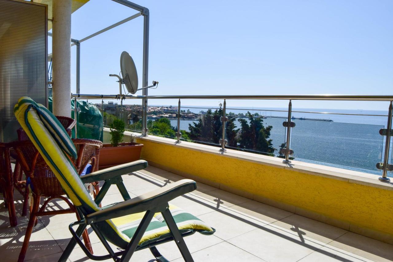 Black Sea Panorama Apartment เนเซบาร์ ภายนอก รูปภาพ