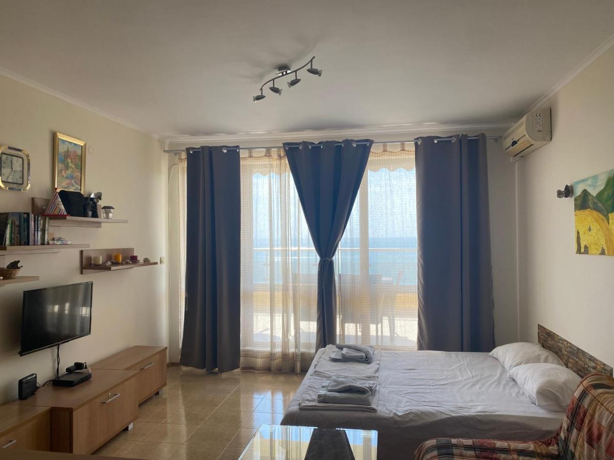 Black Sea Panorama Apartment เนเซบาร์ ภายนอก รูปภาพ